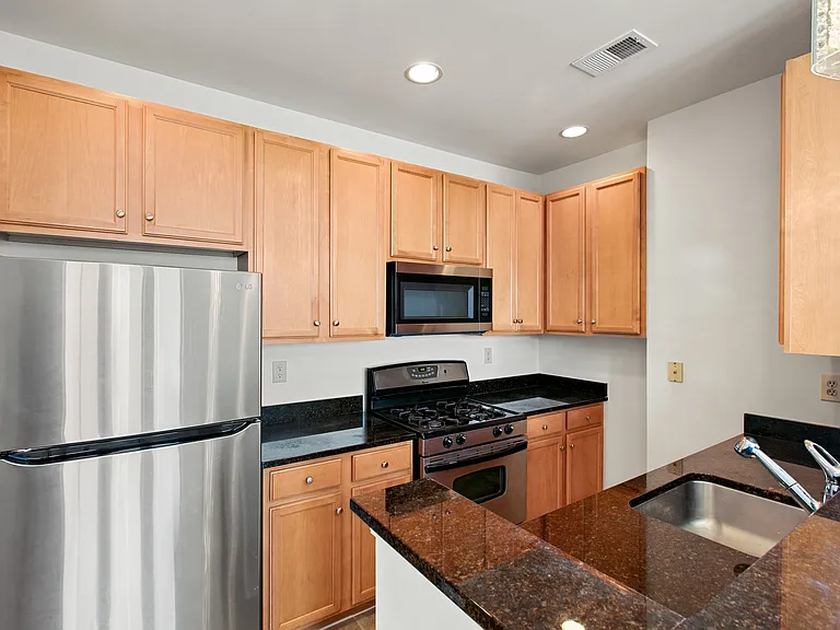 2665 Prosperity Ave #353 — Photo 7