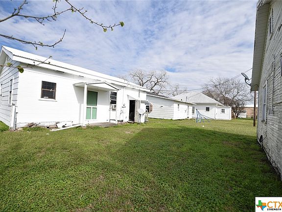 4th image of 307 & 309 W Dallas Ave