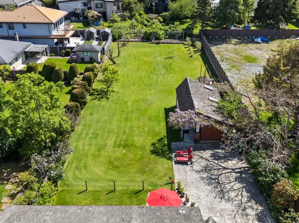 6546 Gibbons Dr, Richmond, BC V7C 2E1