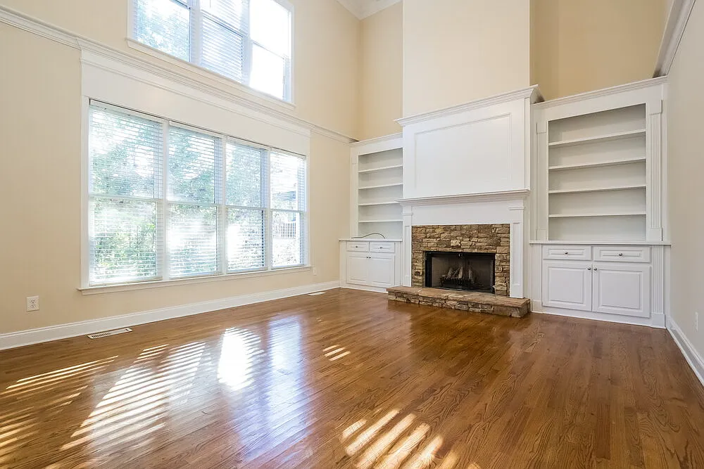 5 bed, 3.0 bath, 3197 sqft, $3,785 — Photo 3