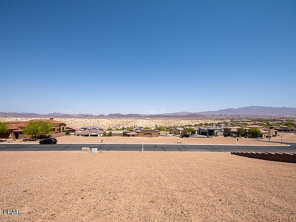 4th image of 1732 E Tradition Ln Lot 8