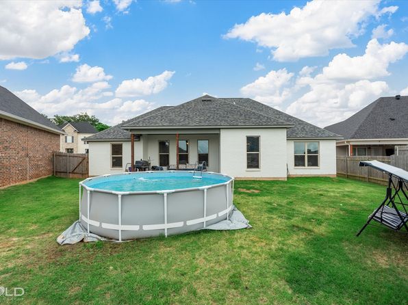 37 Crowder Dr, Benton, LA 71006