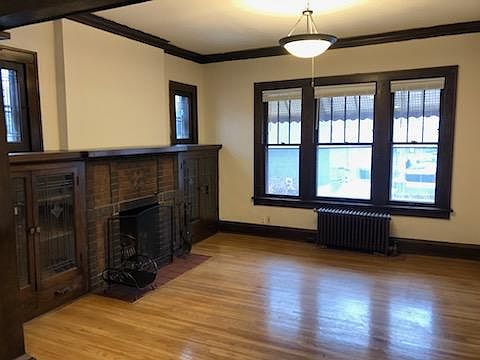 3rd image of 2106 Garfield Ave APT 3