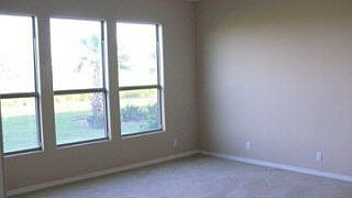 3rd image of 5 Hacienda Dr