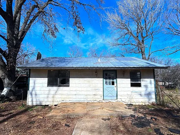 405 Locust St, Marshall, TX 75670