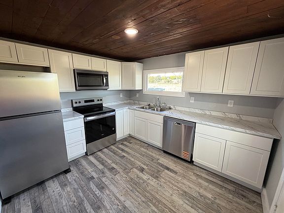 4th image of 171 Slate Rd