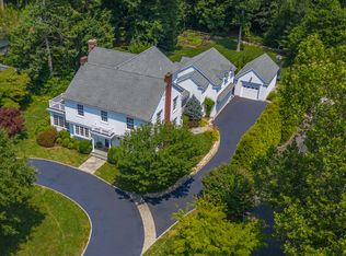 16 Birch Rd, Darien, CT 06820