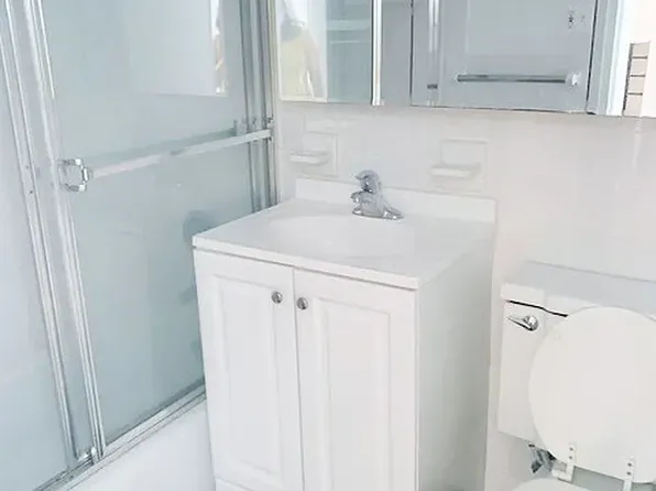 245 East 63rd Street image 13 of 18