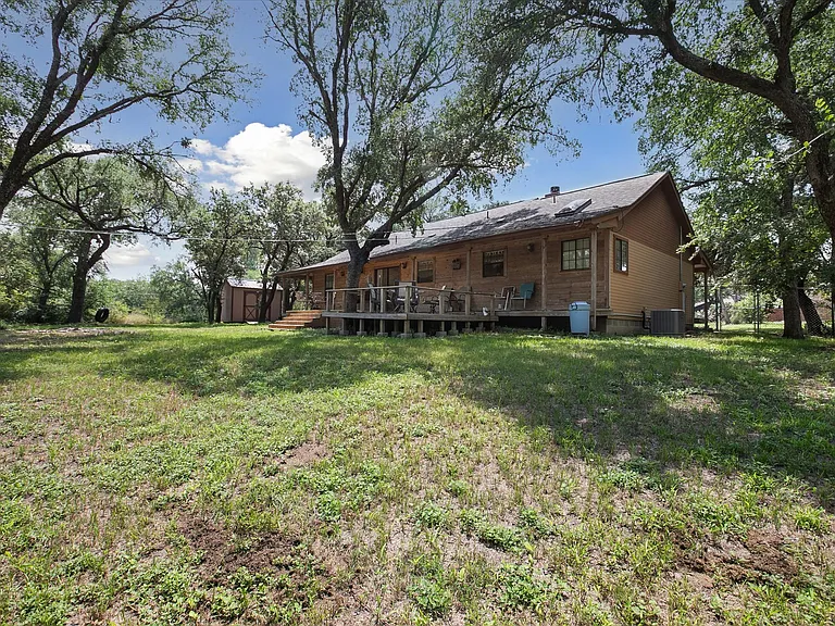 9400 Live Oak Ln — Photo 19