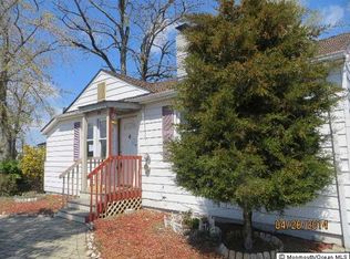 16 Creek Rd, Keansburg, NJ 07734