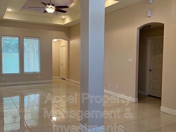 3rd image of 711 Abbott Ave