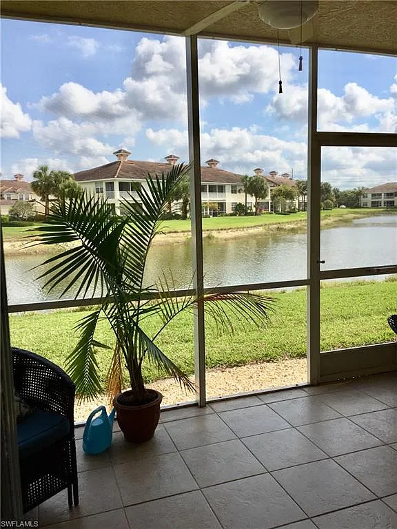 3 bed, 2.0 bath, 1385 sqft, $1,800 — Photo 3