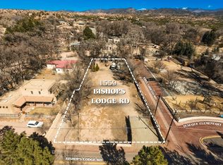 1559 Bishops Lodge Rd, Santa Fe, NM 87506