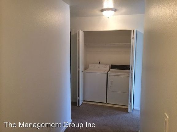 4th image of 3412 NE 66th Ave APT A13