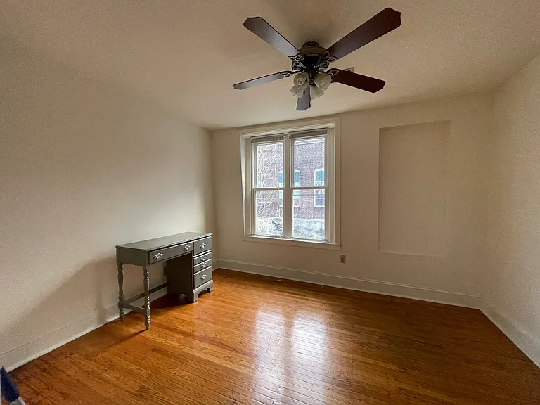 607 S 42nd St #73B — Photo 2