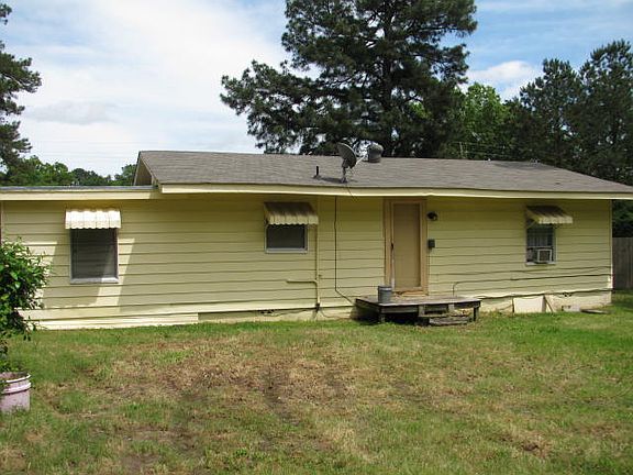 3rd image of 4801 Pinson Dr