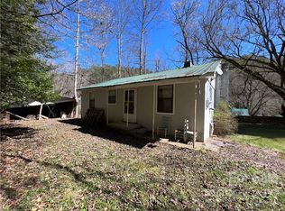 32 Clark Rd, Bryson City, NC 28713
