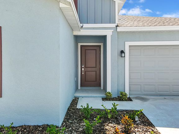 4th image of 355 Loch Ct