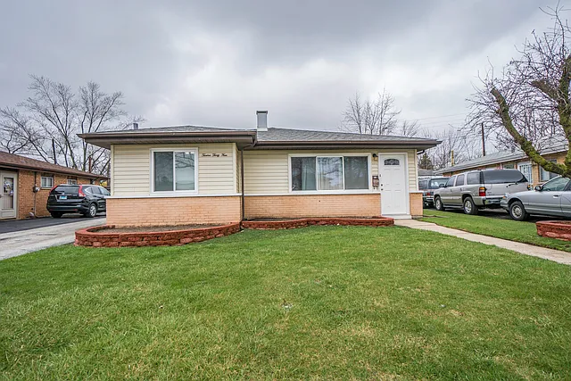 1234 Arthur St photo 1