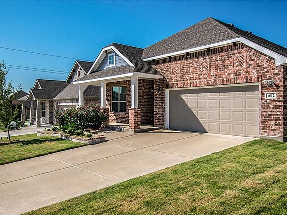 3rd image of 1155 W Collins Cir
