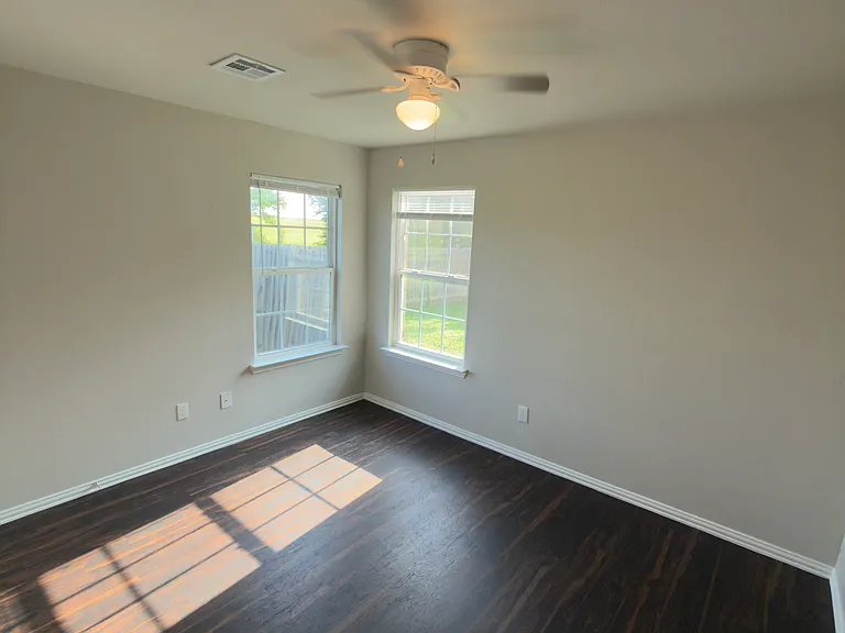 501 Windel Way #501 — Photo 12
