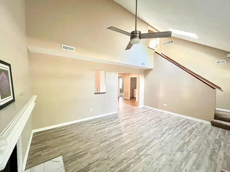 4825 W 24th St — Photo 14