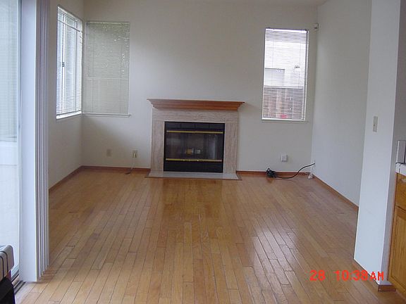 3rd image of 1616 Mission Springs Cir