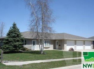 1106 4th Ave NW, Pocahontas, IA 50574