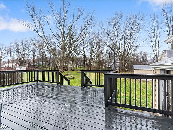 2nd image of 3701 Shields Rd