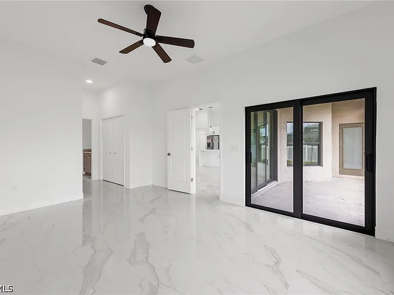 2208 Nelson Rd N — Photo 10