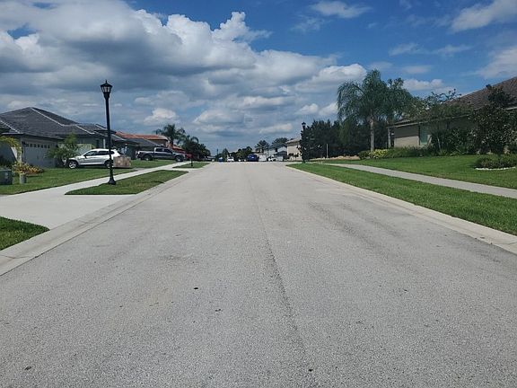 4th image of 206 Crescent Ridge Rd