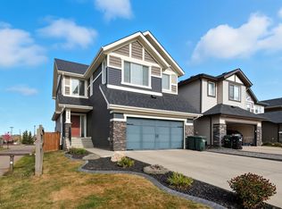 1066 Allendale Cres, Strathcona County, AB T8H 0X7