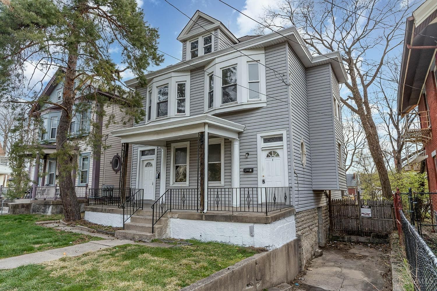 2314 Highland Ave, Cincinnati, OH 45219 | Zillow