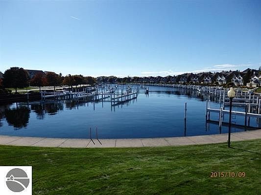 2nd image of 6 Harbor Point Ln