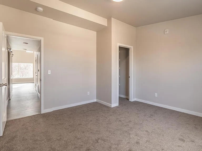 1710 9th Ave #3B — Photo 7