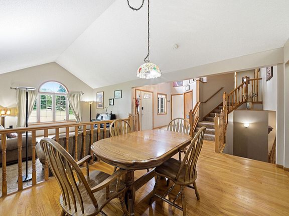 5th image of 4269 Joppa Cir