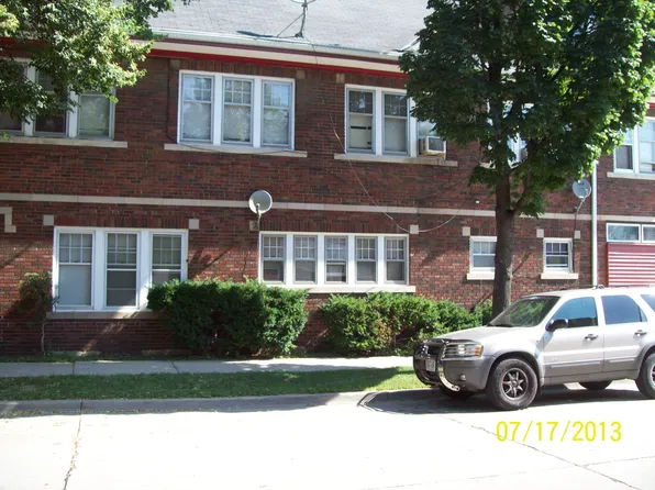 3901 N Port Washington Ave, Milwaukee, WI 53212