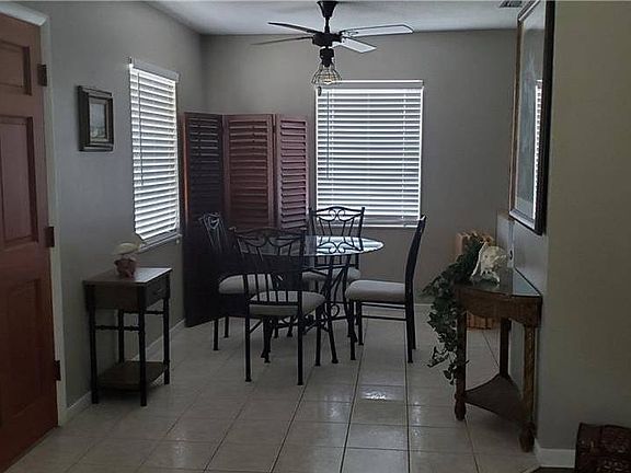 3rd image of 203 Longview Rd