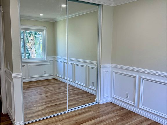 2nd image of 23556 Cambridge Rd #327