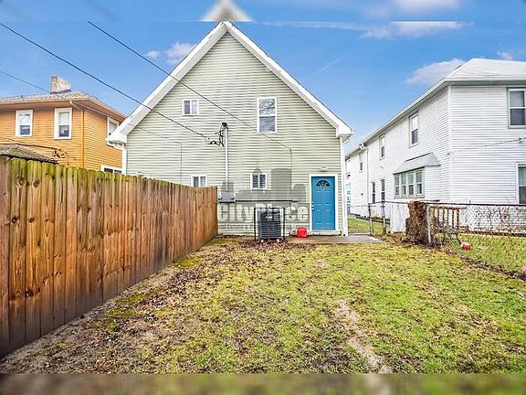 5th image of 119 N Grant Ave