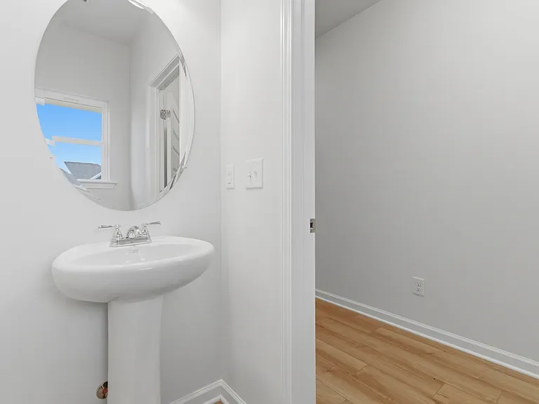 20226 Nightingale Dr — Photo 14