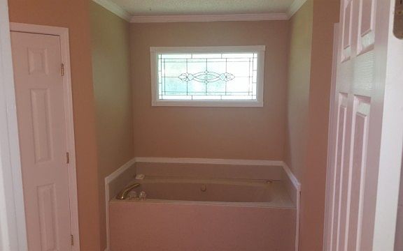 3rd image of 2080 Wood Hill Dr