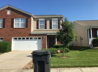 8521 Westhope St, Charlotte, NC 28216