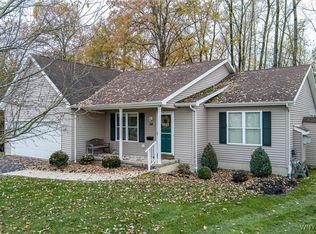 34 Alexander Pkwy, North Tonawanda, NY 14120