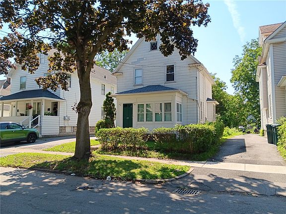 2nd image of 23 Newcomb St