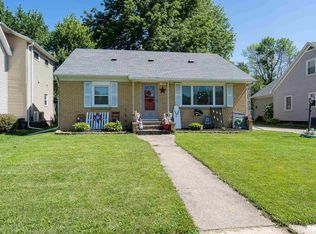 1104 8th St, Durant, IA 52747