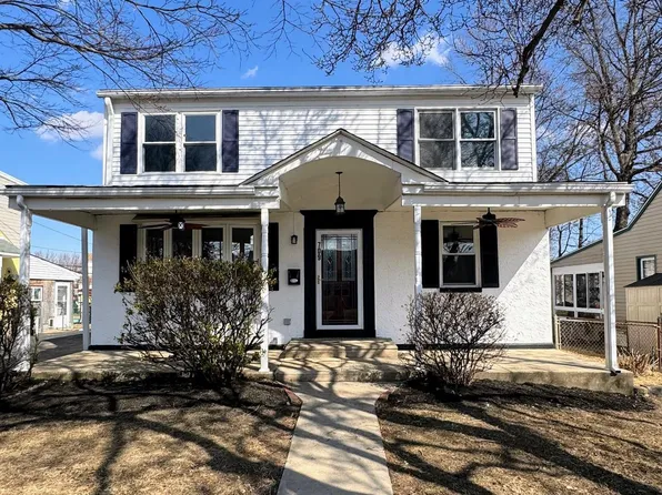 709 Pearl Ave, Morton, PA 19070