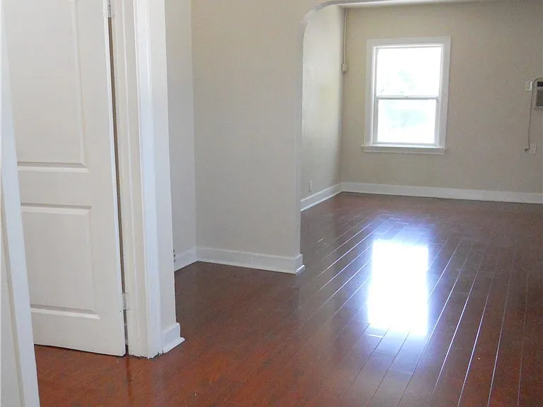 818 E Valley Blvd — Photo 7