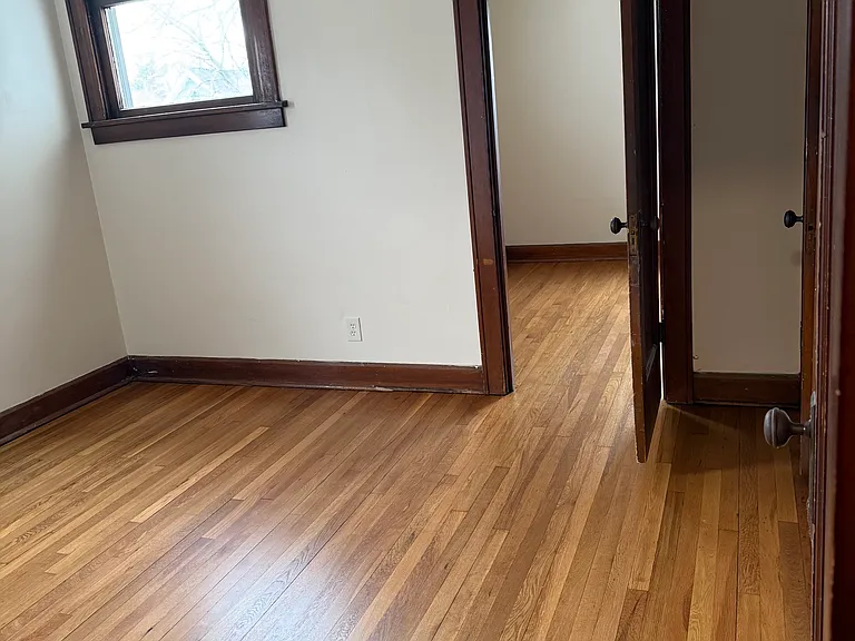 2116 Natchez Ave — Photo 7