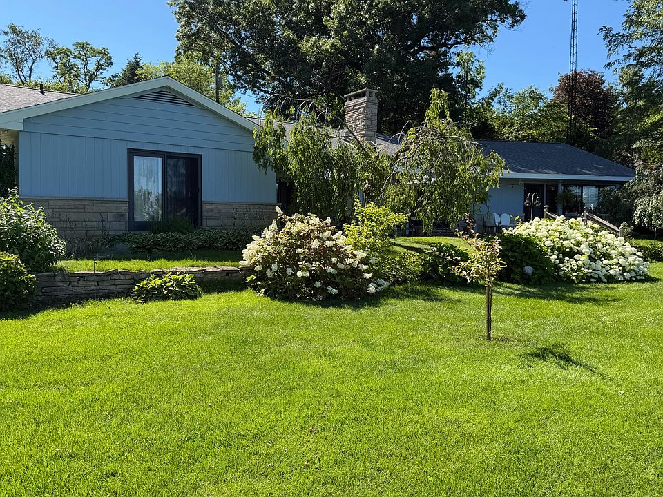 1st image of 55895 Inn D Inn Dr